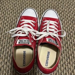 Converse Low Top